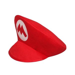 Boné vermelho do Mario com o M em um círculo branco, visto em três quartos