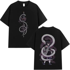 Camiseta preta do Obanai Iguro, de Demon Slayer, vista de frente e de costas com a serpente