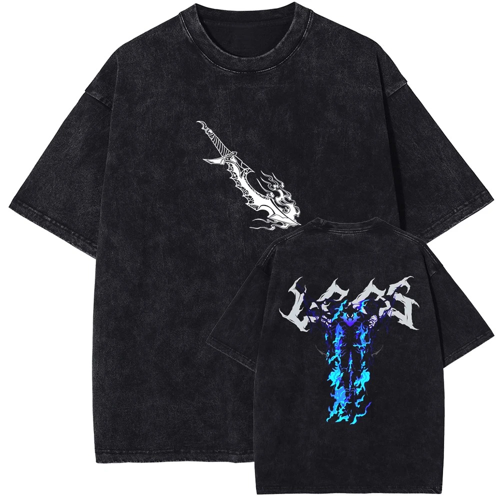 Camiseta preta lavada de Solo Leveling com espada branca na frente e o cavaleiro Igris azul nas costas
