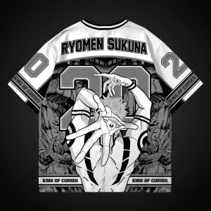 Camiseta branca estilo jersey com Ryomen Sukuna, número 20 e King of Curses nas costas, de Jujutsu Kaisen