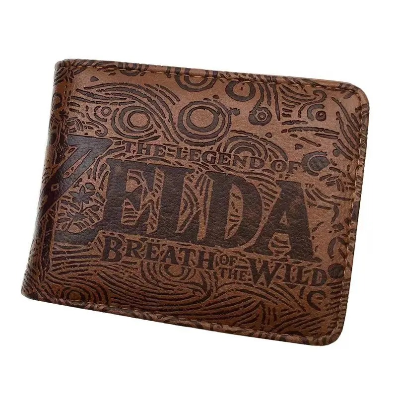 Carteira marrom com o logo de The Legend of Zelda: Breath of the Wild em relevo