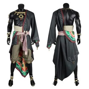 Cosplay do Ganondorf em Tears of the Kingdom: casaco escuro longo, faixa rosa e joias douradas, de frente e de costas