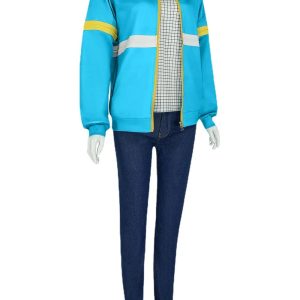 Cosplay da Max Mayfield, de Stranger Things, em manequim: jaqueta azul com listras, camiseta quadriculada e calça jeans