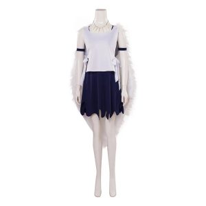 Cosplay da San de Princesa Mononoke em manequim: colete branco, saia azul-marinho, capa de pelo e colar