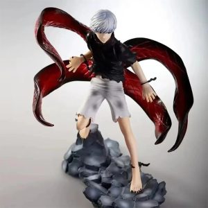 Figure do Ken Kaneki, de Tokyo Ghoul, de cabelo branco com os tentáculos vermelhos da kagune abertos