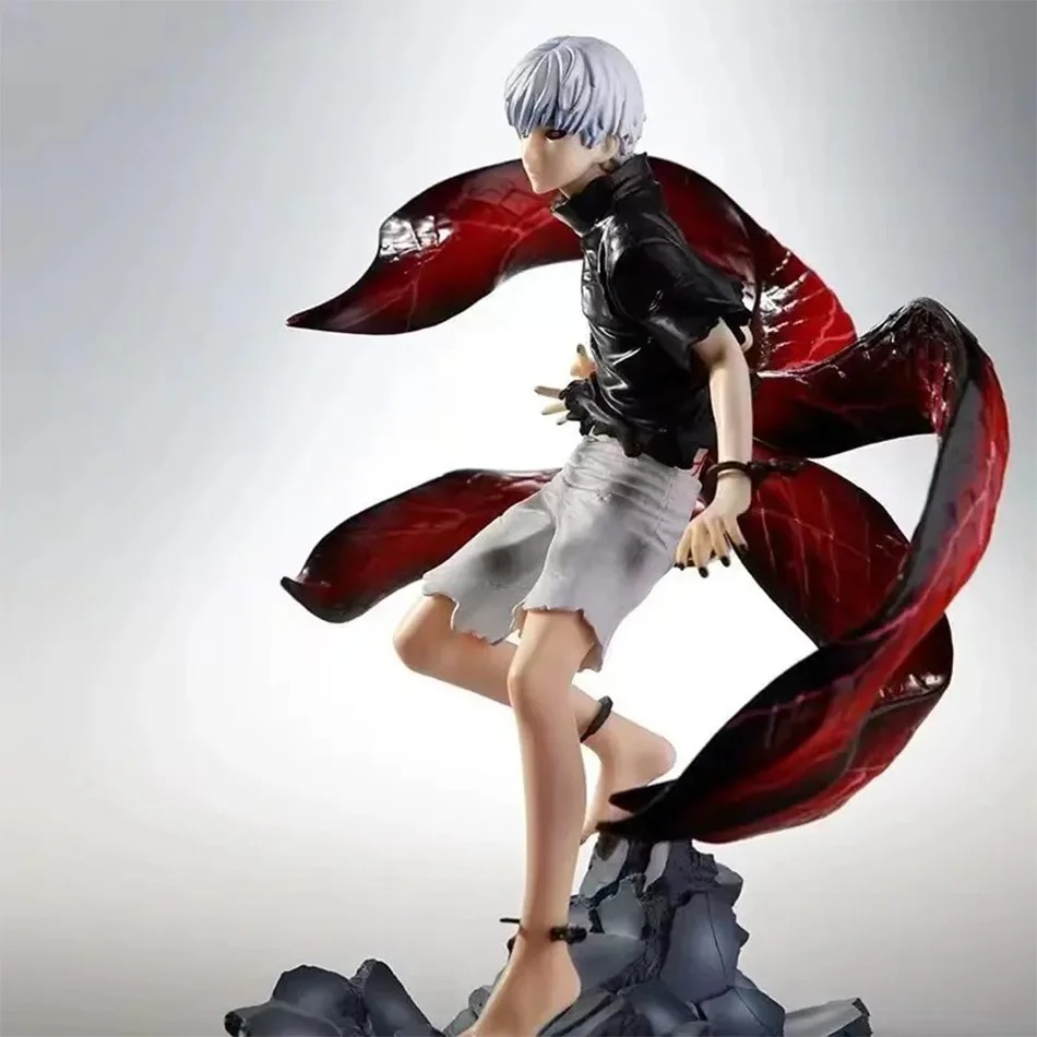 Figure do Kaneki, de Tokyo Ghoul, vista de lado, descalço sobre base de pedras e com a kagune vermelha