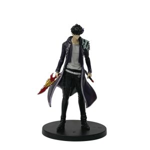 Figure do Sung Jin-woo, de Solo Leveling, de casaco roxo e adaga vermelha, sobre base redonda preta