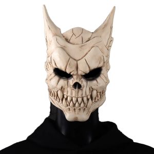 Máscara de caveira com chifres do Kaiju No. 8, de Kafka Hibino, em borracha, vista de frente