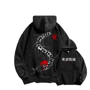 Moletom preto lavado de Tokyo Ghoul, com centopeia branca e flor vermelha nas costas e kanji no peito