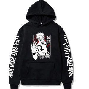 Moletom preto com capuz, arte do Ryomen Sukuna no peito e ideogramas nas mangas, de Jujutsu Kaisen