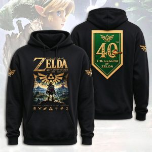 Moletom preto com capuz, estampa do Link e brasão dos 40 anos de Zelda nas costas