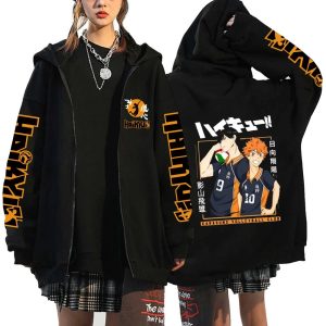 Moletom preto com zíper de Haikyuu!!, de frente e de costas, com Hinata e Kageyama estampados nas costas