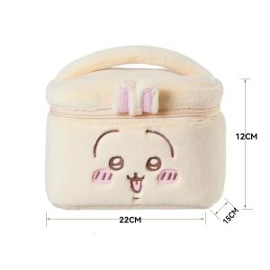 Necessaire de pelúcia amarela da Usagi, de Chiikawa, com alça e medidas de 22, 15 e 12 cm