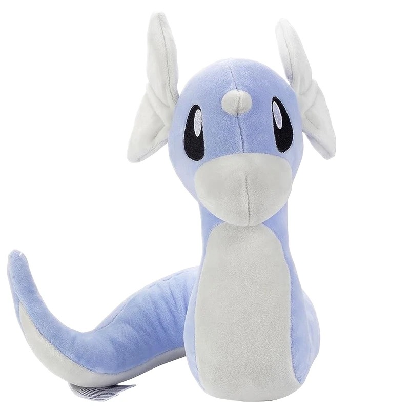 Pelúcia do Dratini, de Pokémon, de 24 cm, azul-clara com barriga branca, vista de frente, fundo branco