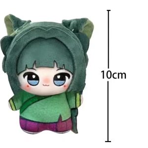 Pelúcia chibi da Maomao, de Diários de uma Apotecária, com capuz verde e 10 cm de altura